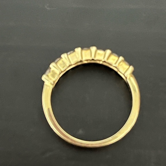 14k solid gold and diamond half eternity band - Picture 6 of 7